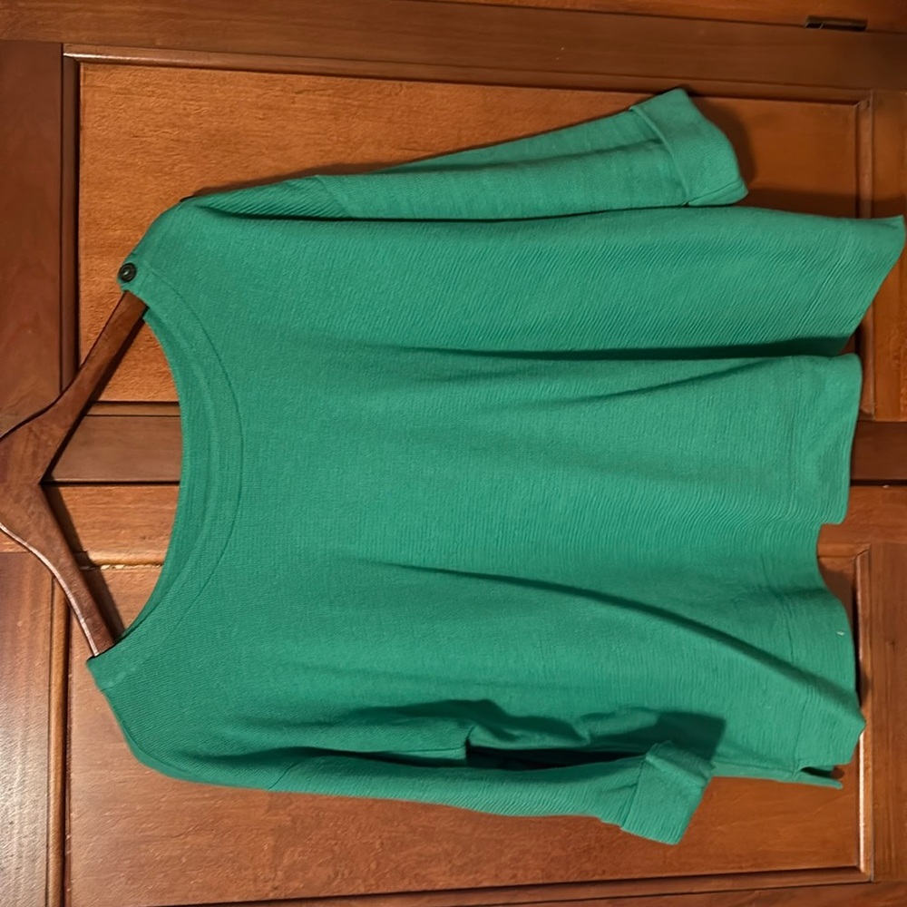 J Jill Green 3/4 Sleeve with 3 Buttons on Left Shoulder - Size XL Petite